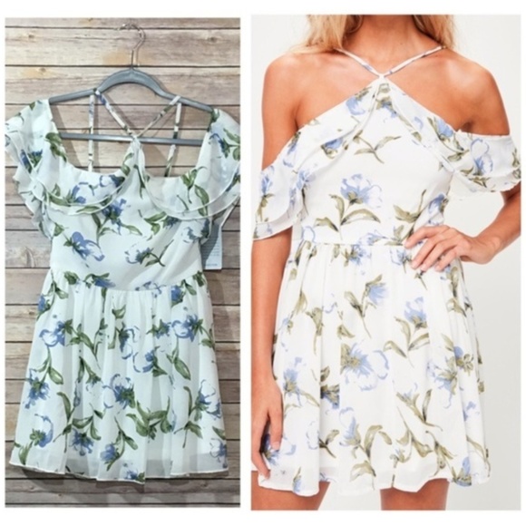 Missguided Dresses & Skirts - NWT Missguided Halterneck Floral Skater Dress – 2